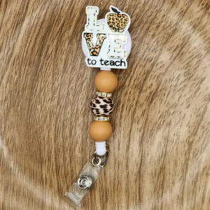Badge Reel-Love to Teach (Leopard Apple) TS025