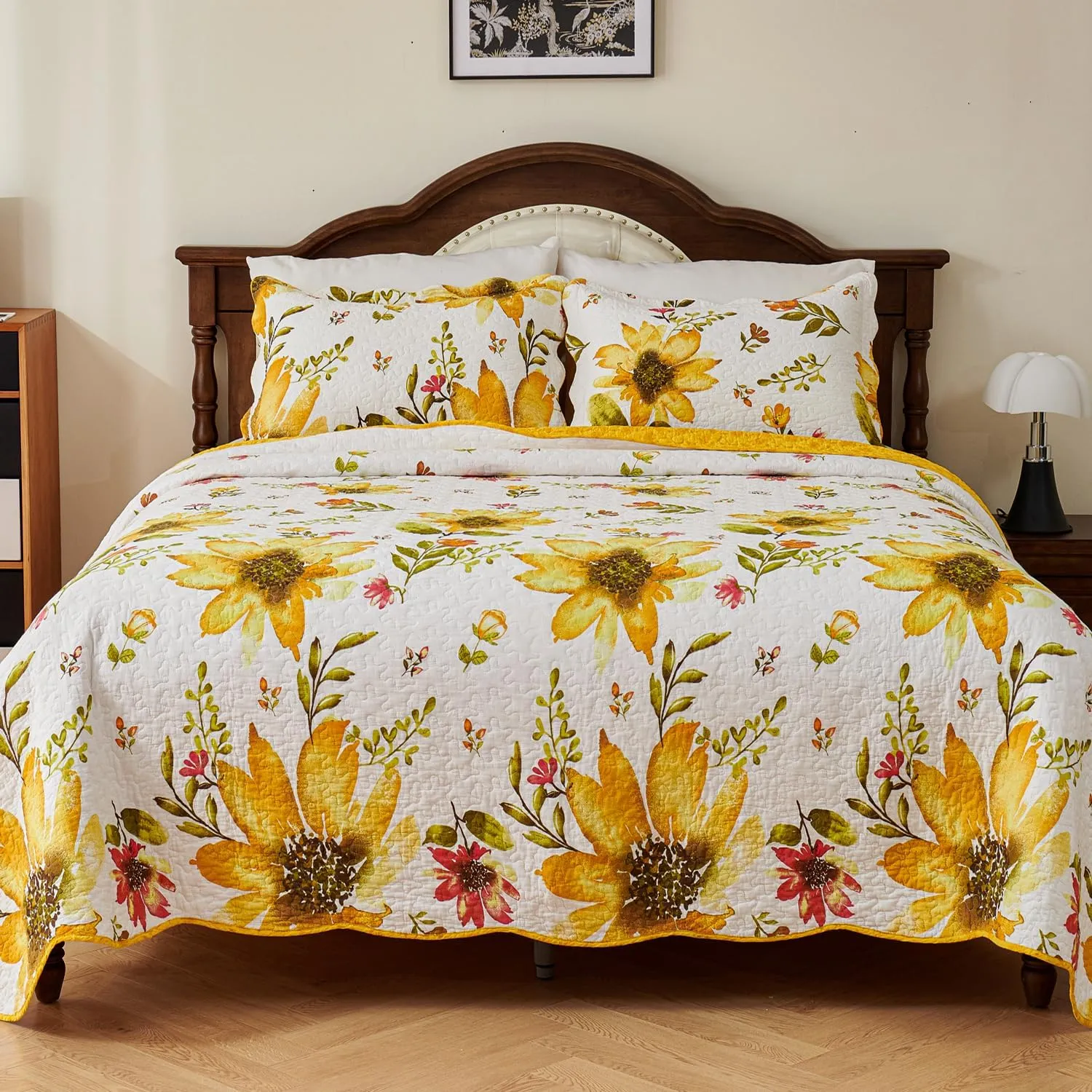 EVENHUG 100% Cotton Quilt King Size Yellow Sunflower Bedding Set Floral Lightweight Quilt Reversible Coverlet Bedspread with 2 Pillow Shams All Seasons 3 Pieces (106"x96")