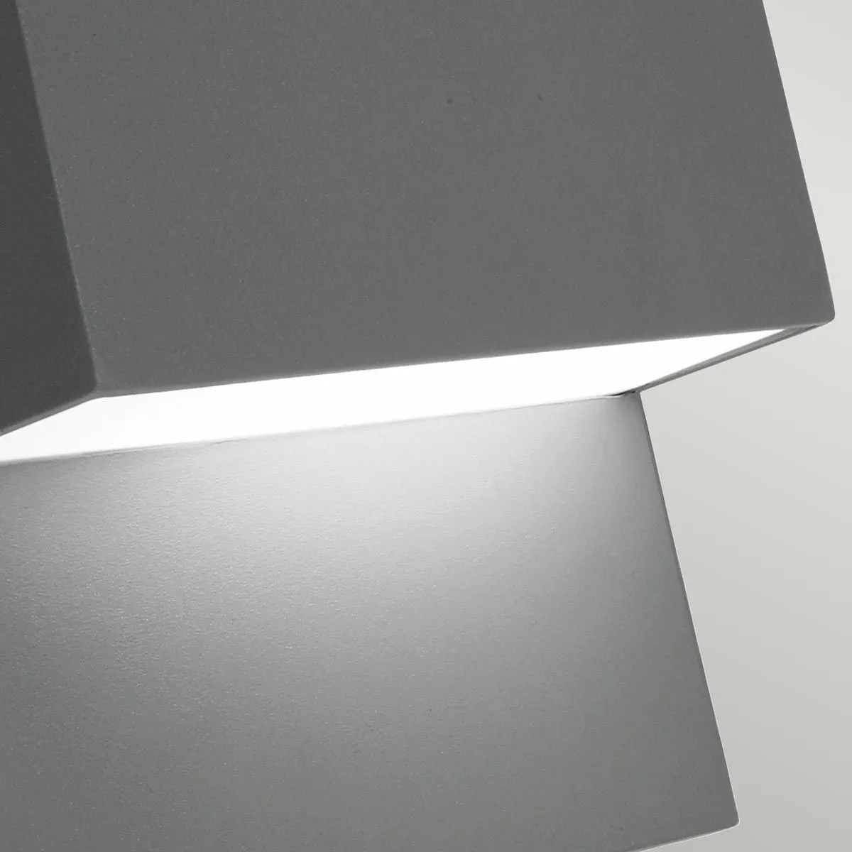 Geneve E27 Wall Lantern - Graphite | Graphite