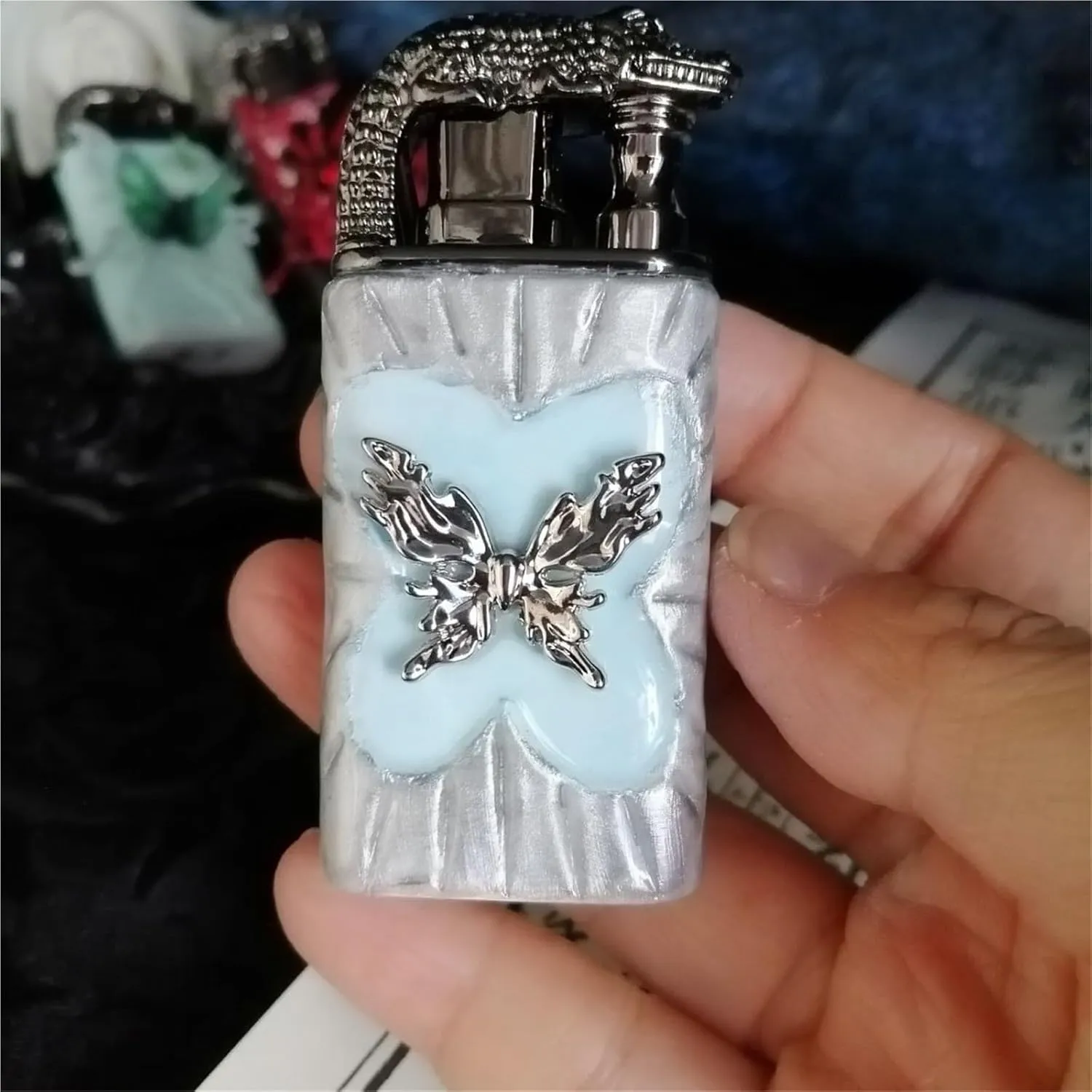 Handmade Embossed Butterfly Metal Lighters - Vintage Style Dual Flame Switchable, Windproof Refillable and Adjustable for Candles, Home, Gifts (Fuel Not Included)(Green1)