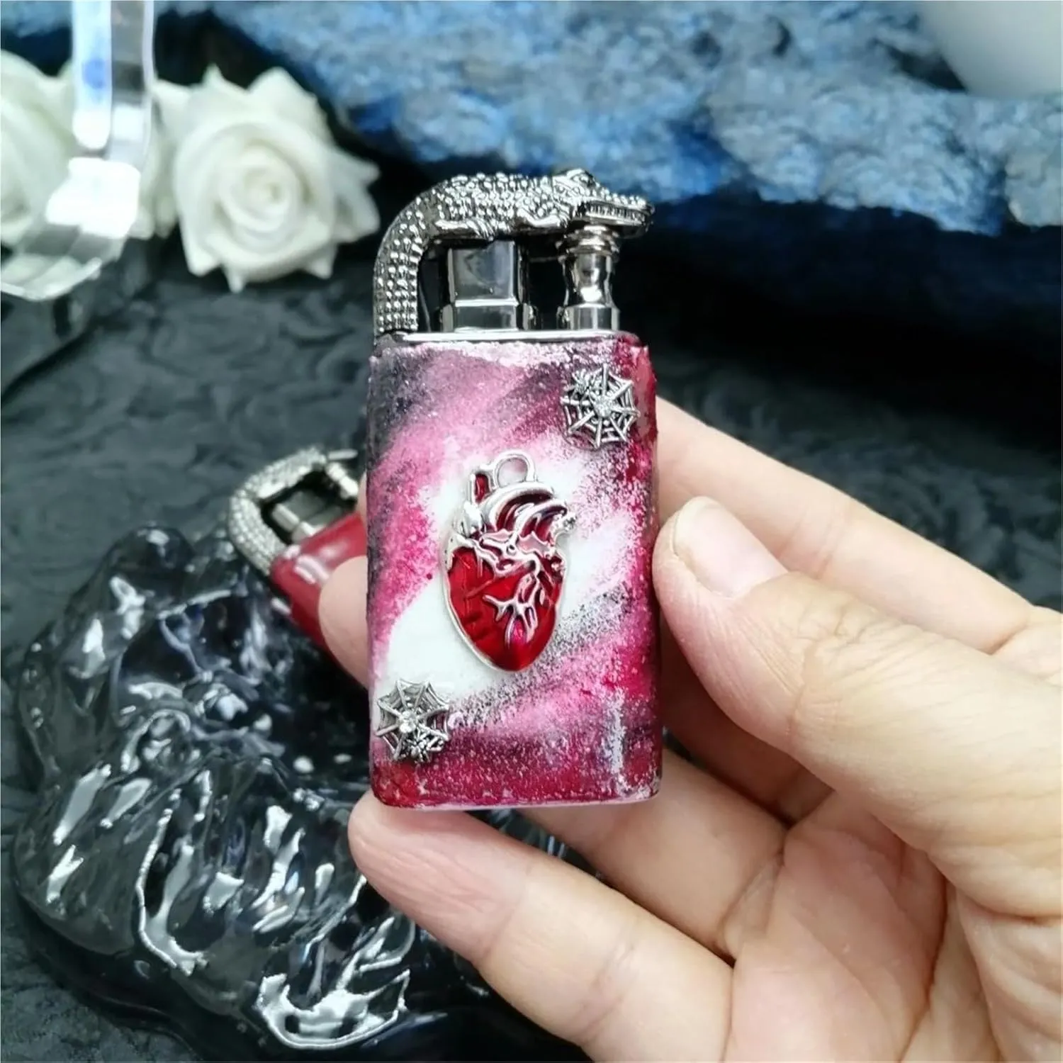 Handmade Embossed Butterfly Metal Lighters - Vintage Style Dual Flame Switchable, Windproof Refillable and Adjustable for Candles, Home, Gifts (Fuel Not Included)(Green1)