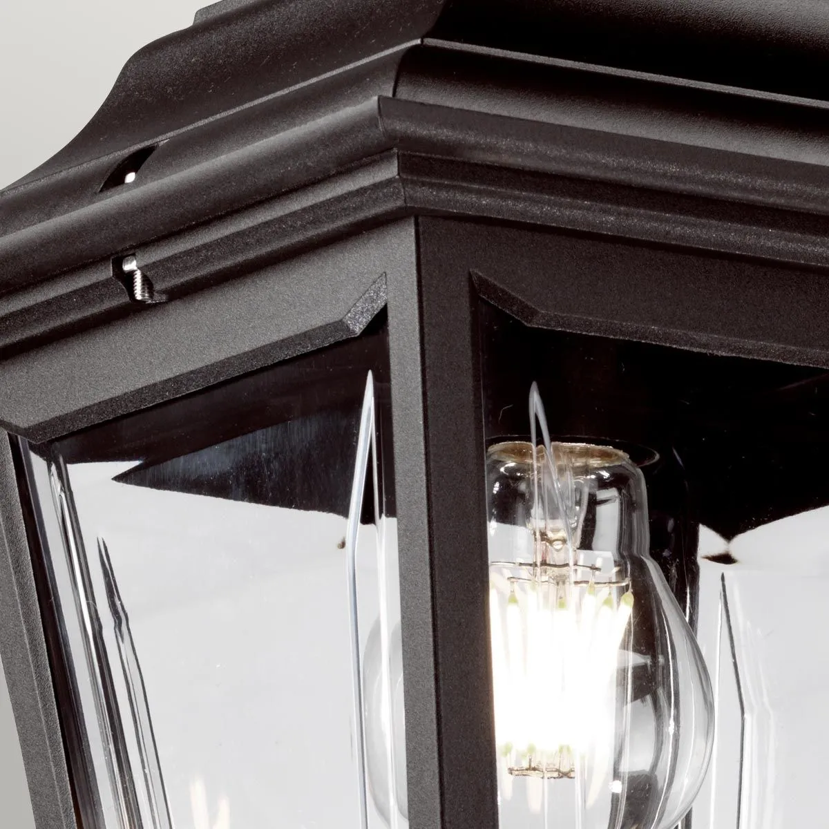Kerry 1 Light Chain Lantern | Black