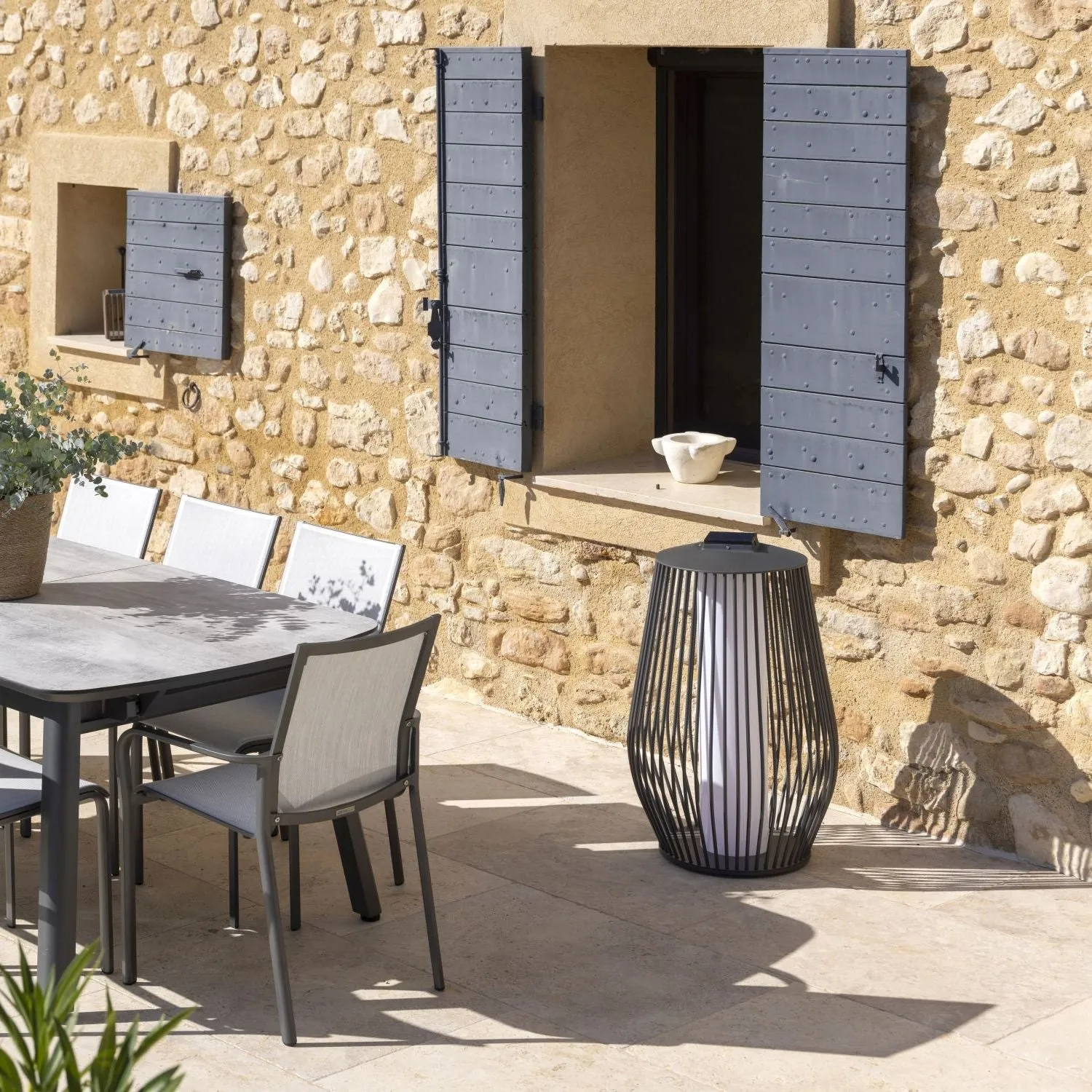 Les Jardins Mandaley Solar Lantern