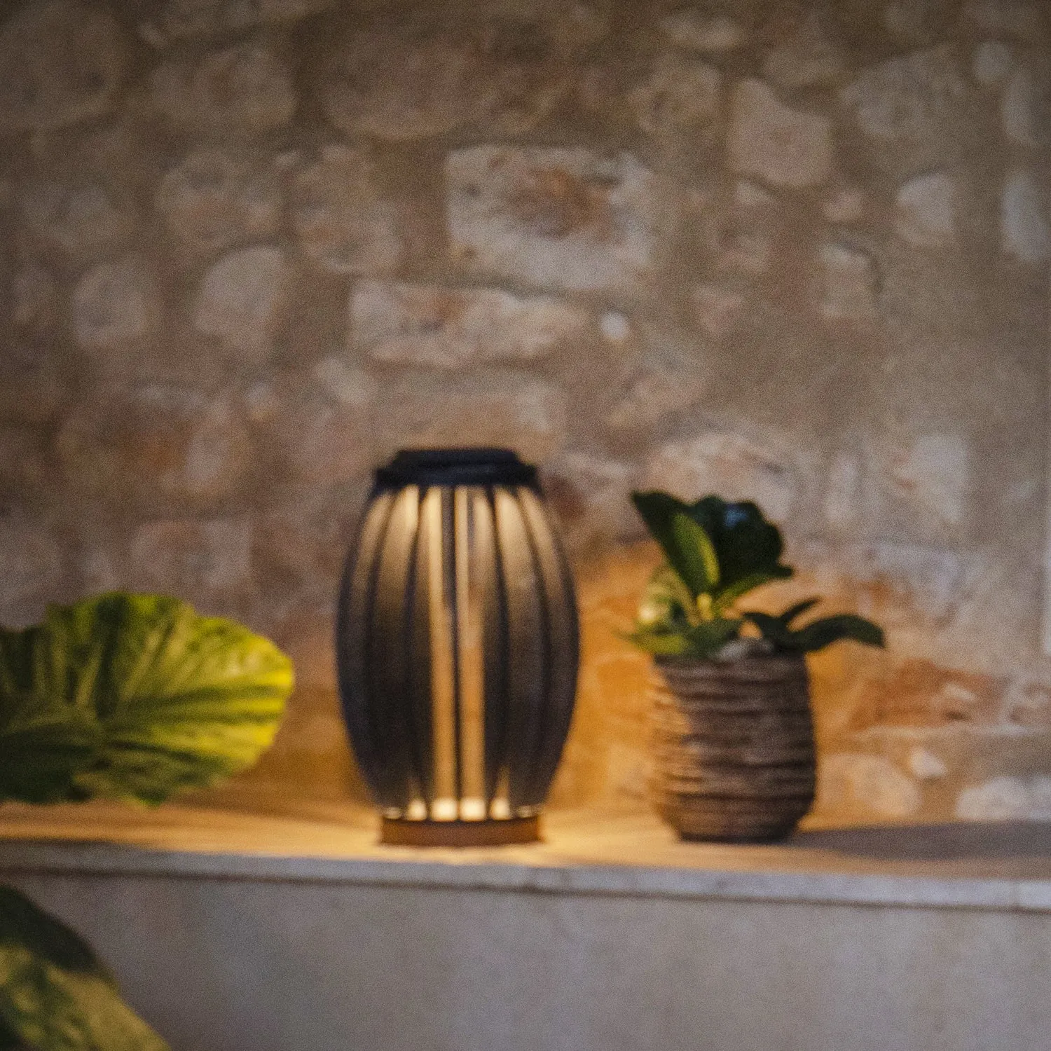 Les Jardins Pastek Solar Lantern