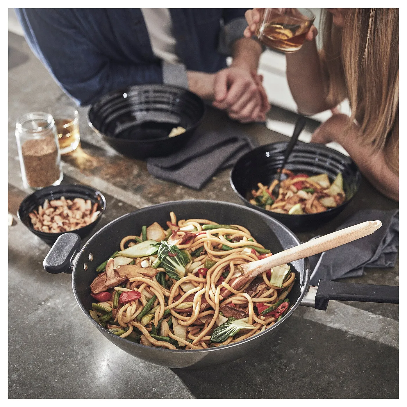 MIDDAGSMAT wok, non-stick coating/stainless steel, 32 cm, 30545226