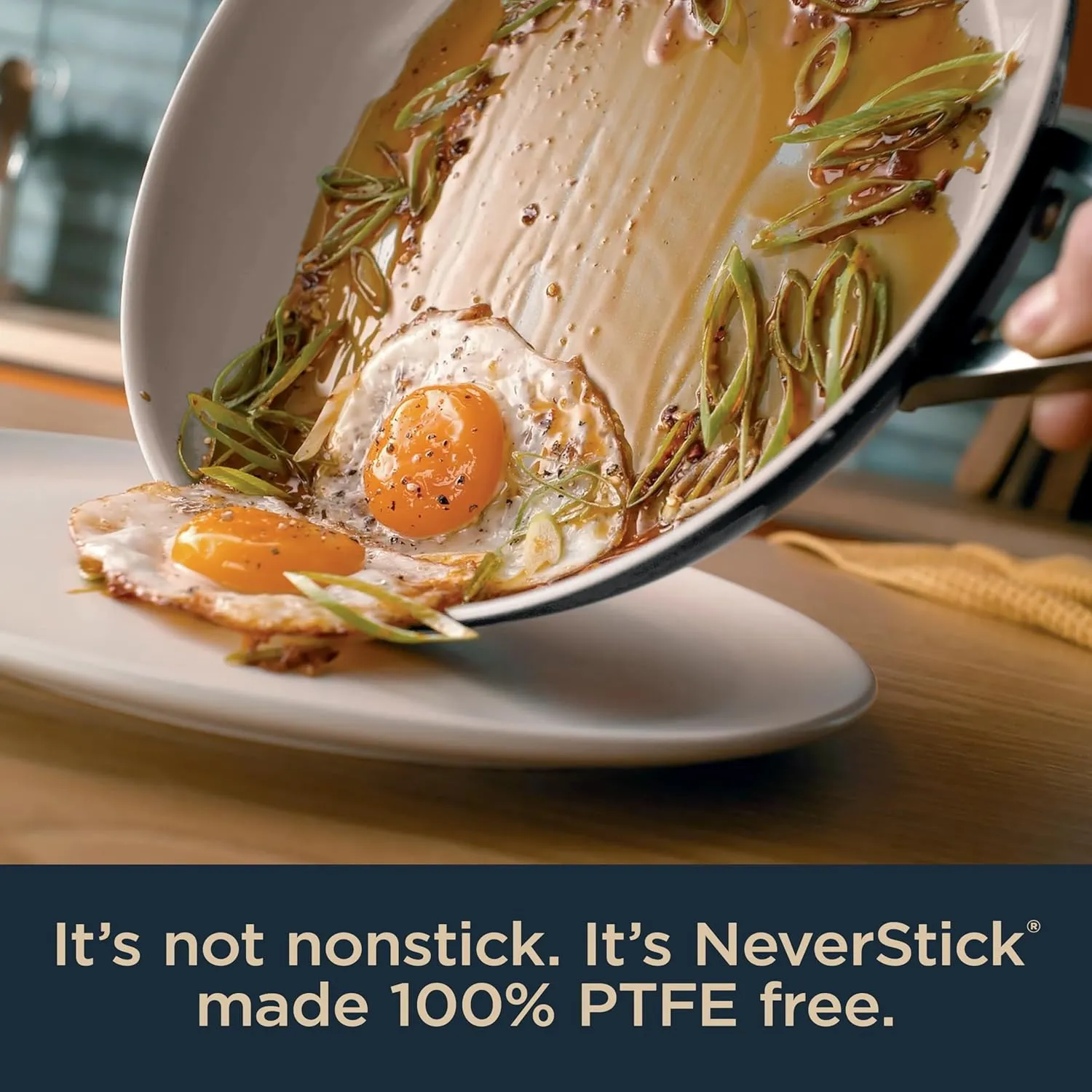 Ninja Ceramic Pro 8" Fry Pan, Non-Stick Pan, PTFE Free, Ceramic Coated, Stainless Steel Handle, Stove to Oven Safe to 660°F, All Stovetops & Induction Compatible, Midnight Blue, CW30020MM
