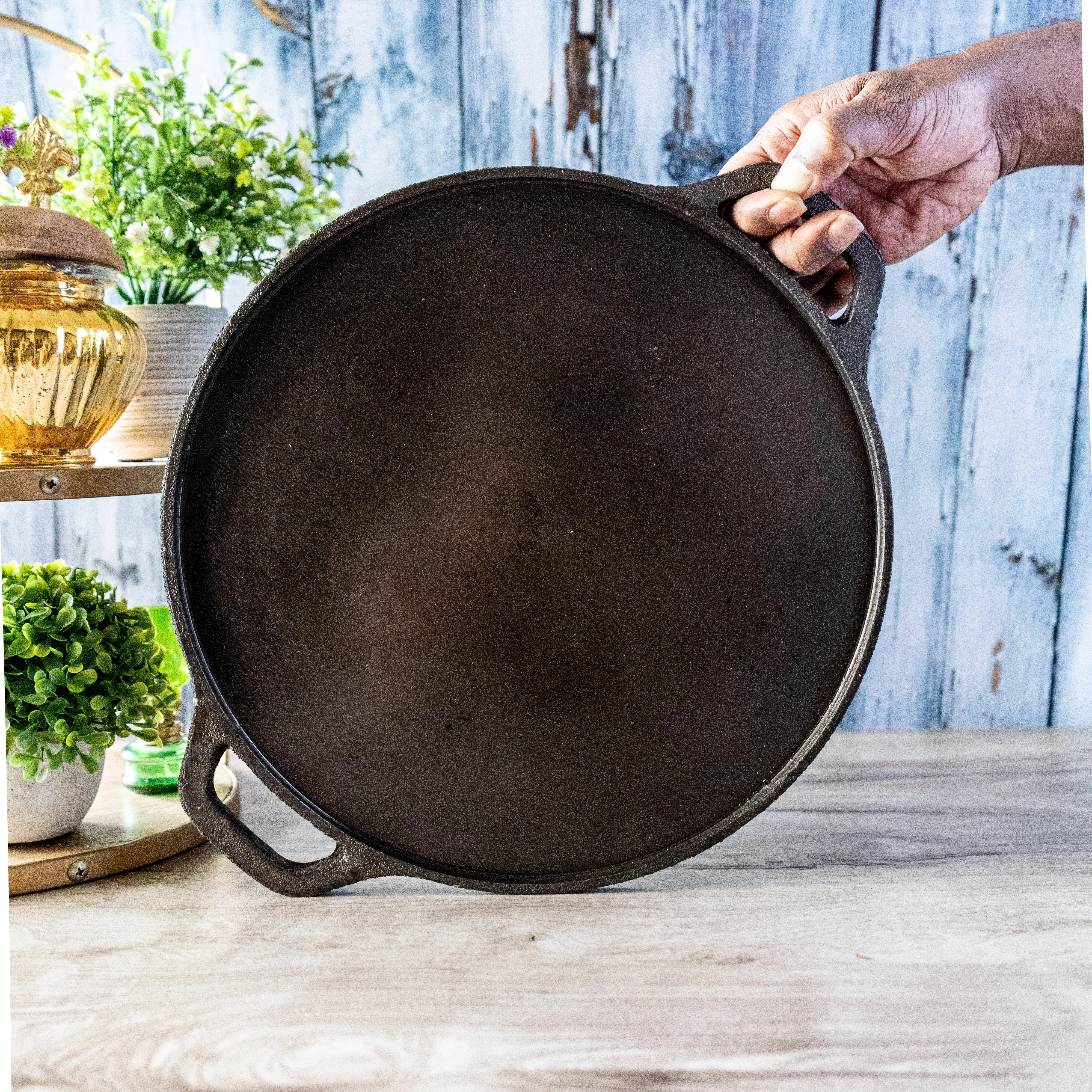 Pre-Seasoned Cast Iron Dosa Tawa, 12 Inches, Black