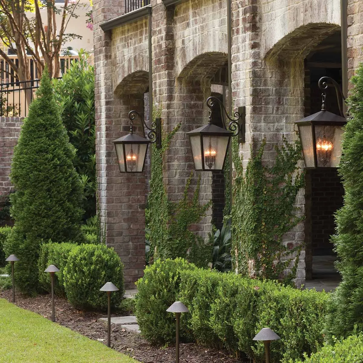 Trellis 4 Light Large Wall Lantern | Regency Bronze