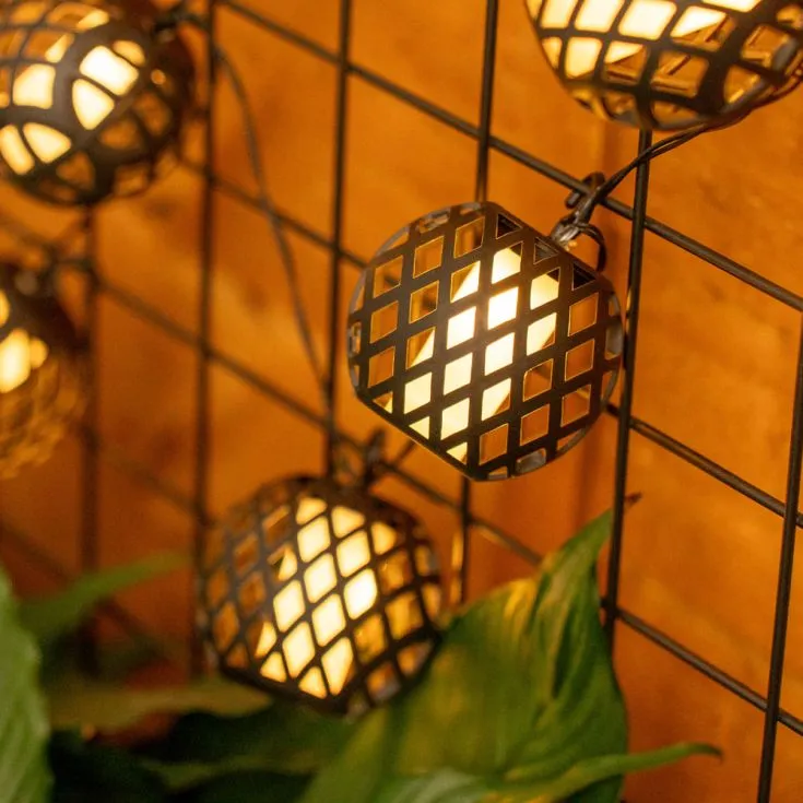 x3 LED Flame Lantern Solar Garland Lights